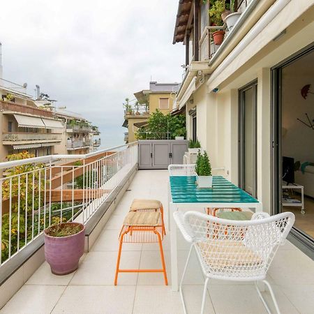 Stylish 3-Bedroom Apartment & Terrace Салоники Экстерьер фото